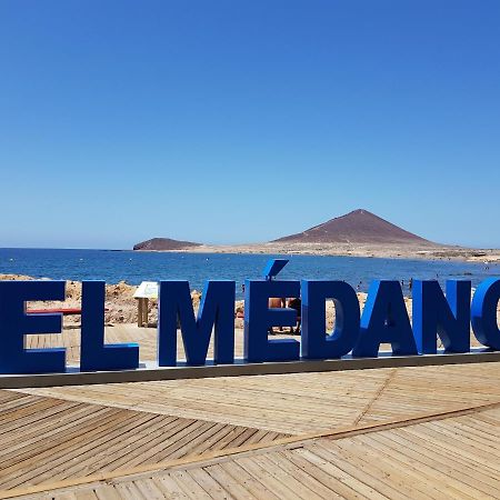 Alquilaencanarias El Medano Pika, Center And Beach Exterior photo
